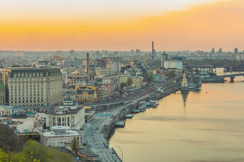 10 Best Prop Firms In Ukraine: Top Funded Trading Platforms