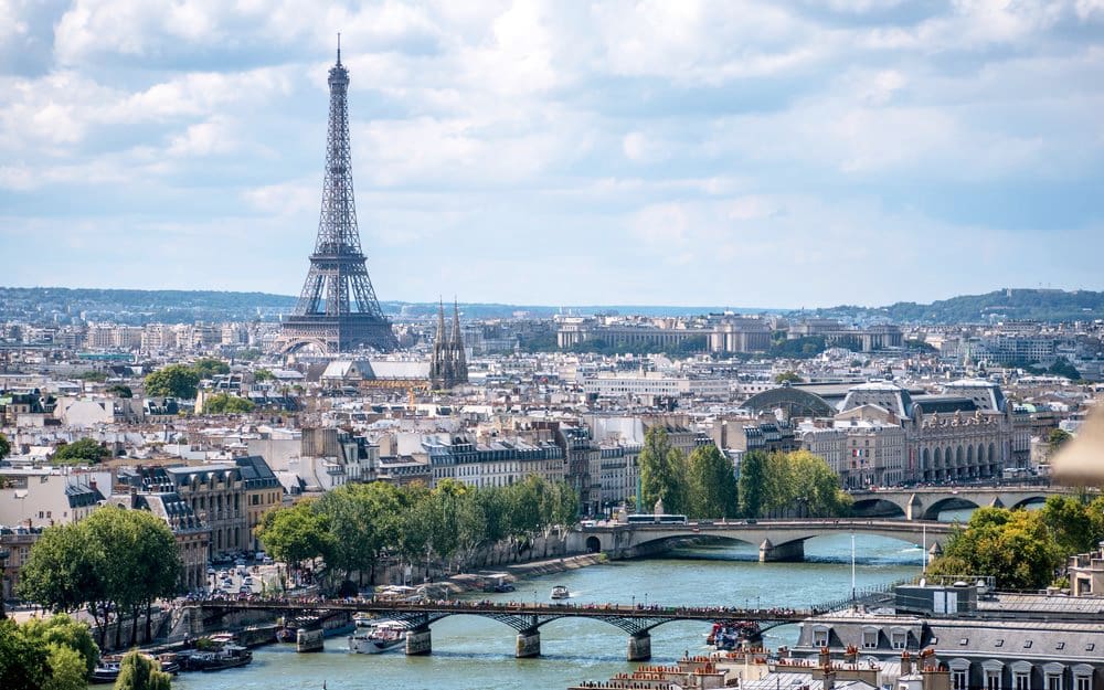 10 Best Prop Firms In France: Top Trading Firms Reviewed